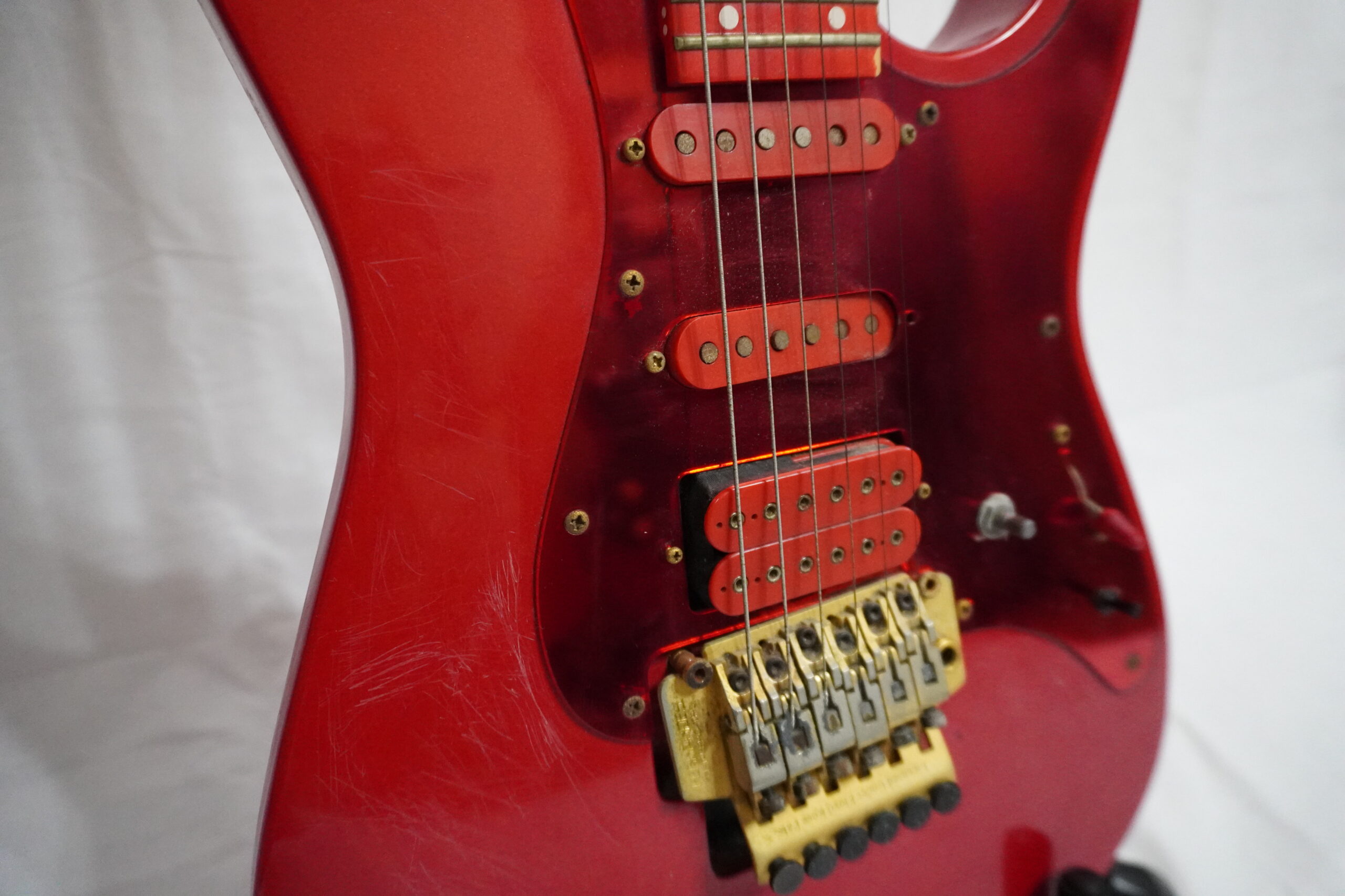 Fernandes ラルクアンシェル KENモデル 赤色 - 画像 (8)