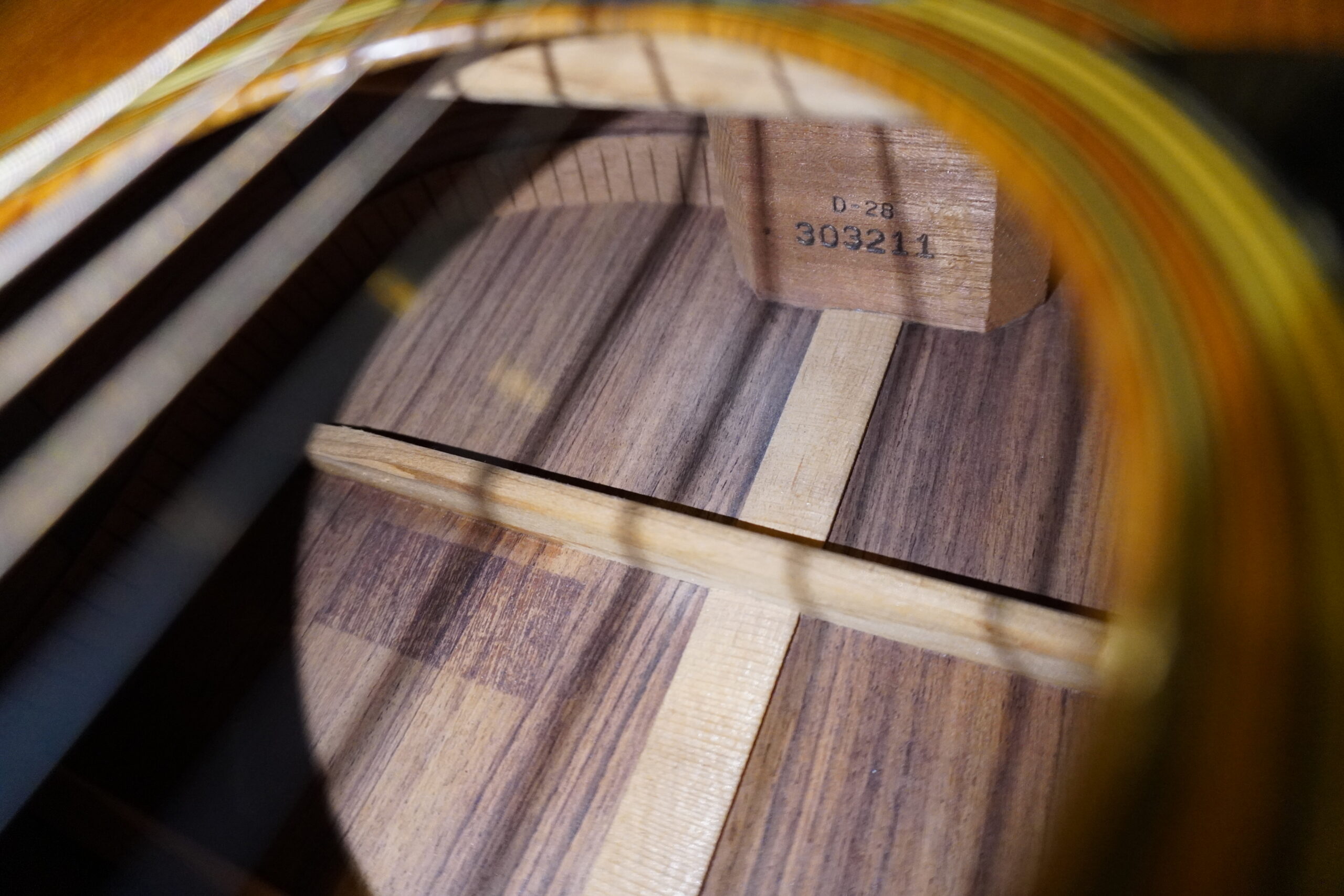 Martin D-28 1972年製 - 画像 (15)