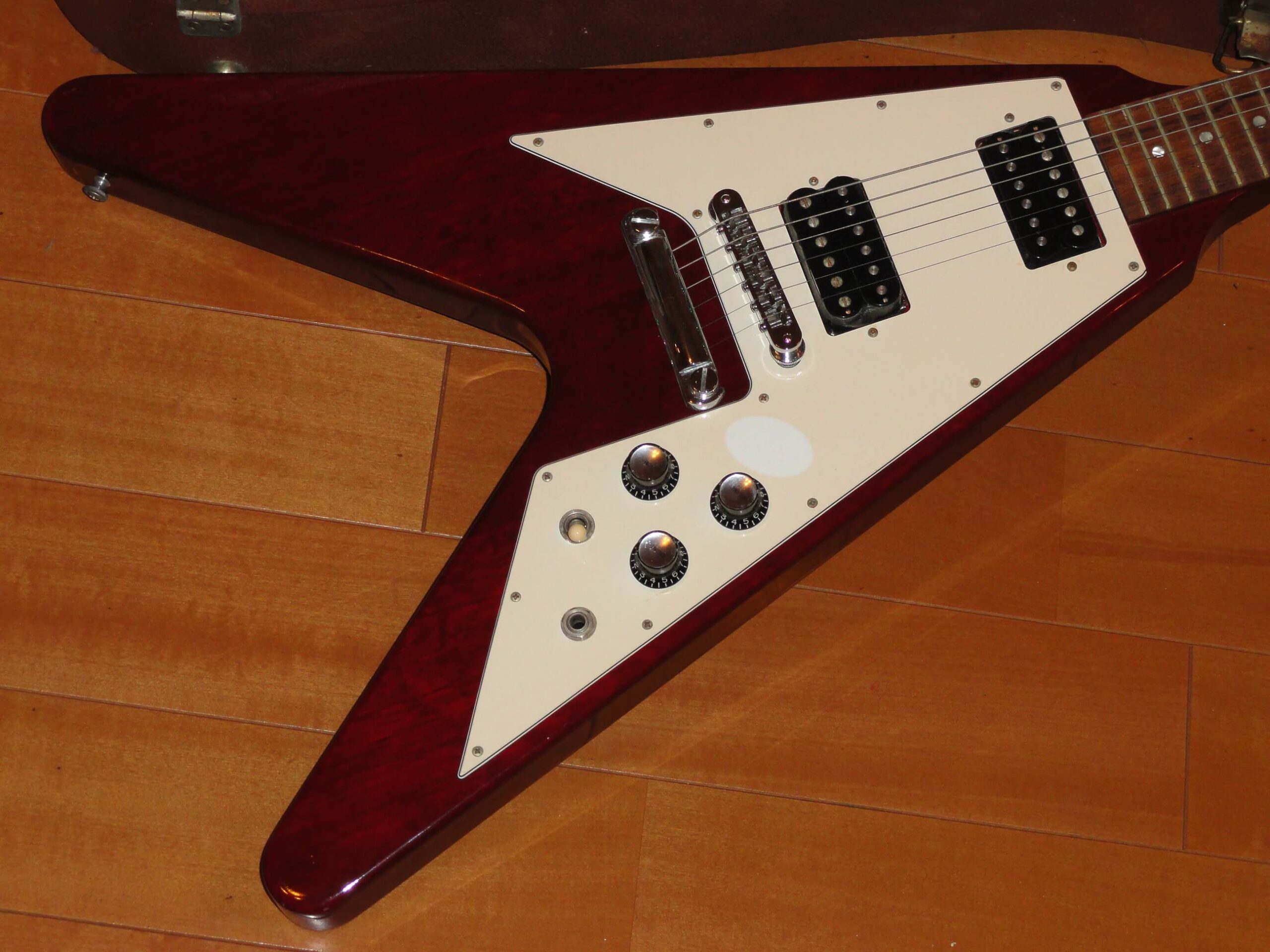 Gibson FlyingV 67’ reissue 2000年製 - 画像 (6)