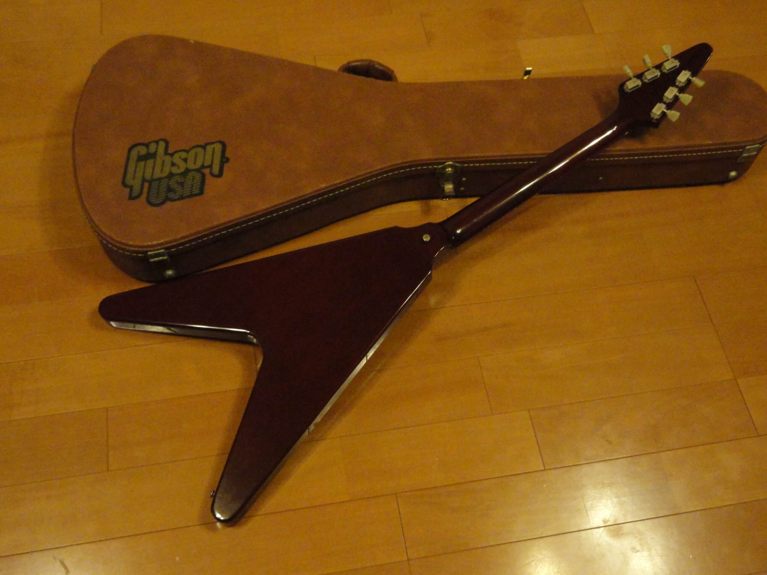 Gibson FlyingV 67’ reissue 2000年製 - 画像 (3)